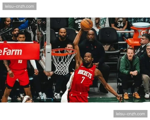 火箭防守延续性 全场保持高强度对抗限制热火核心得分点